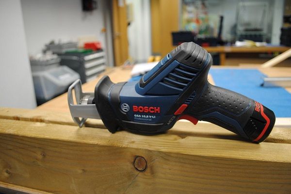 Best Cordless Reciprocating Saw in 2022 – Reviews & Buyers Guide